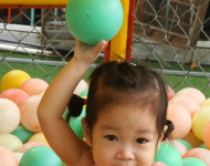 Bé : Linh - Sinh ngày : 23-02-2015 Phạm Trúc Linh